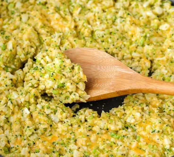 Cheesy Broccoli Cauliflower Rice