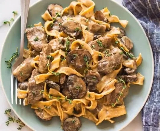 Slow Cooker Beef Stroganoff